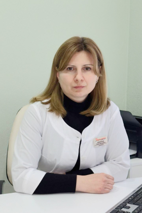 Koзаченко Леся Василівна